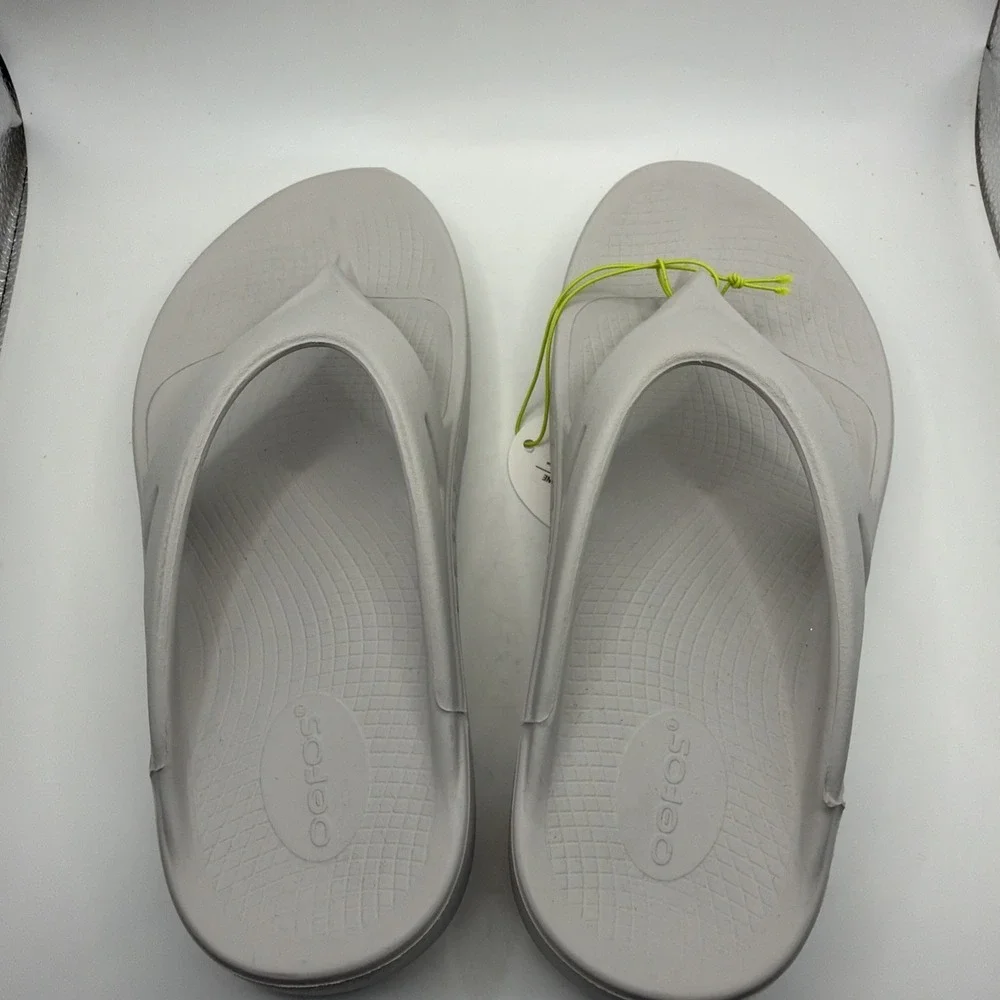 Oofos Original Unisex Moonstone Sandal Size EU 41 US  M8/W10 UK M7/W8 New